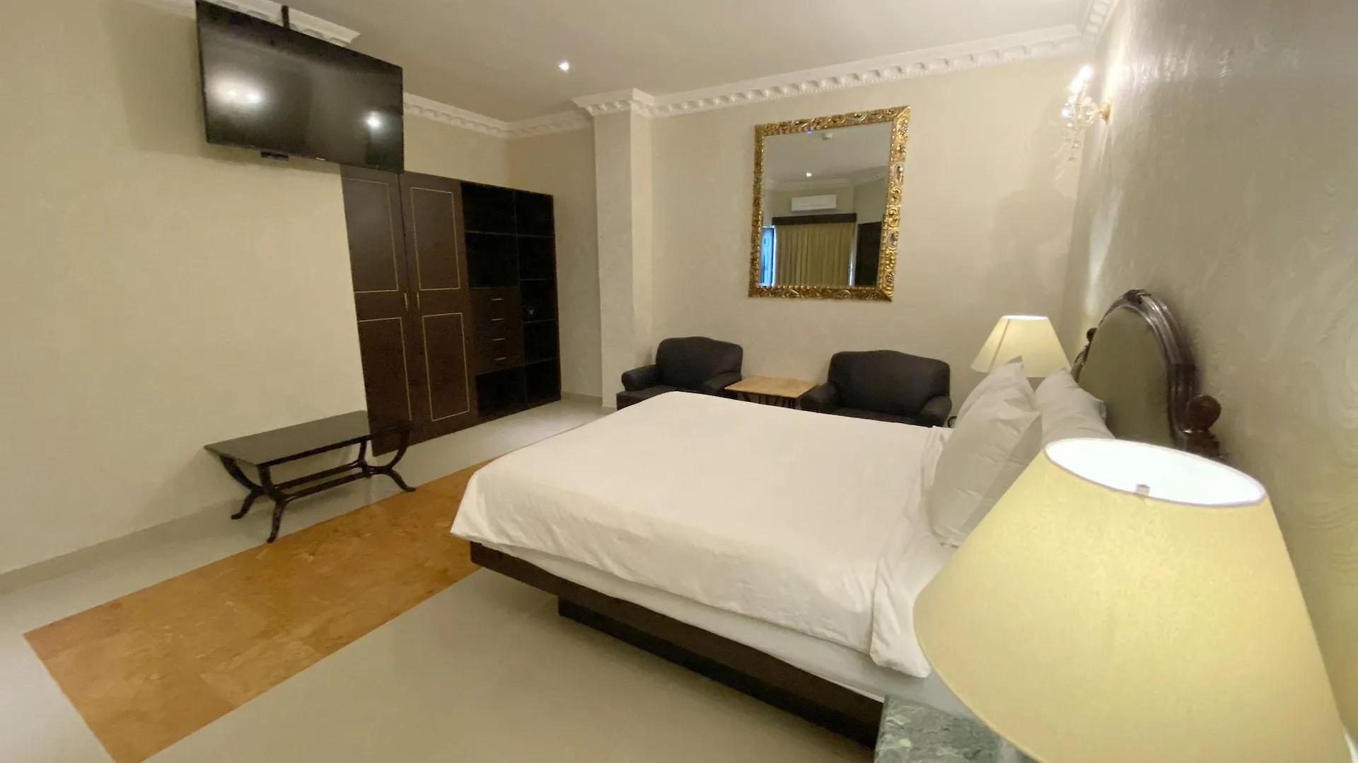 Hotel Palacio Maya Merida