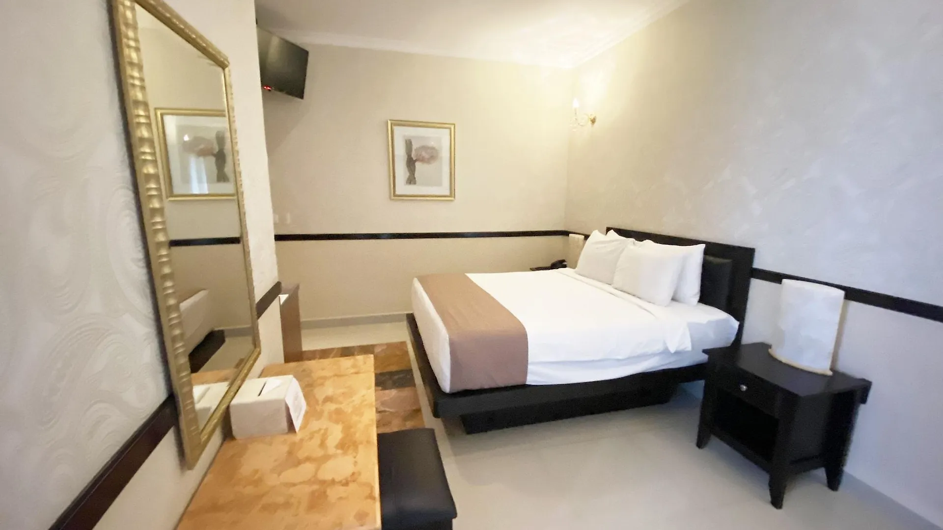 Hotel Palacio Maya Merida