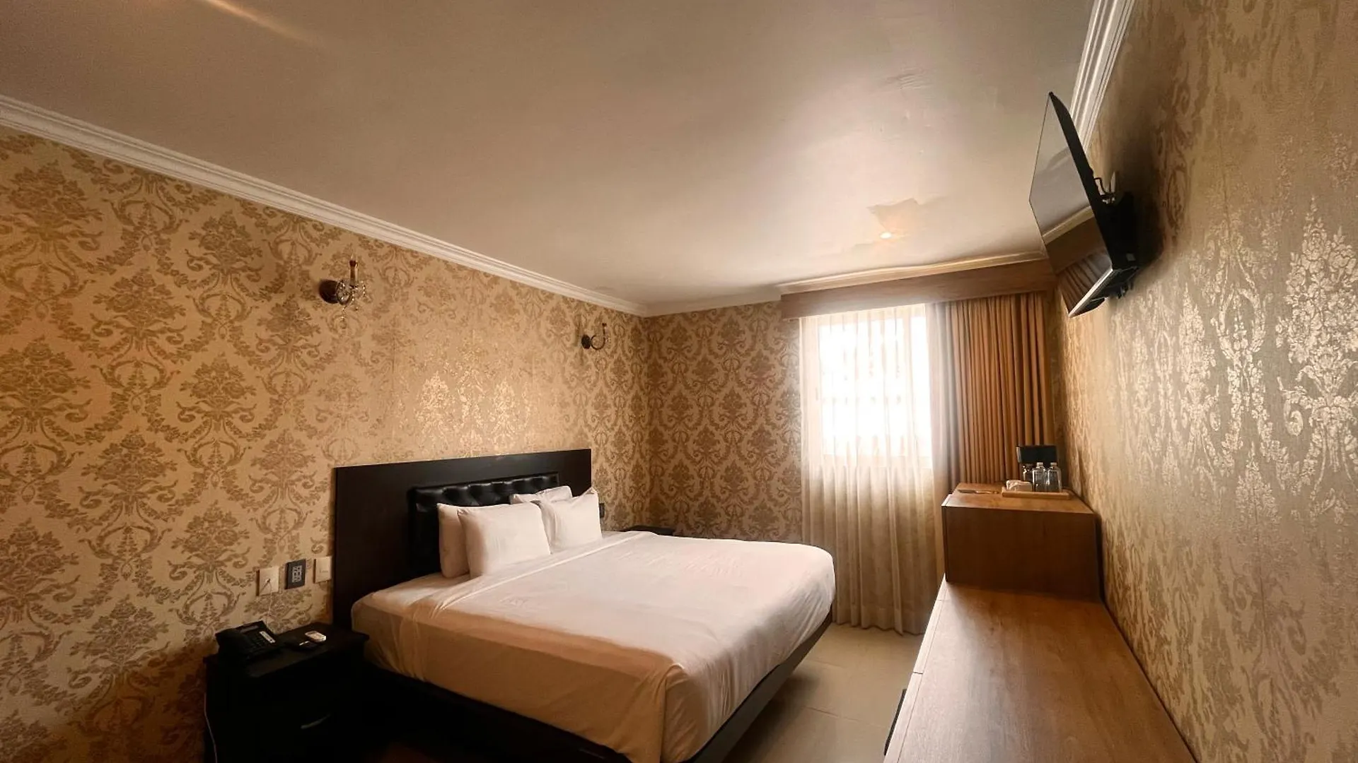 Hotel Palacio Maya Merida