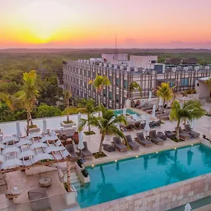 Motto By Hilton 4* Tulum